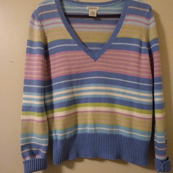 Y2K Striped Pastel Colored V-Neck Knit Sweater, Size: Medium. - Picture 8 of 9